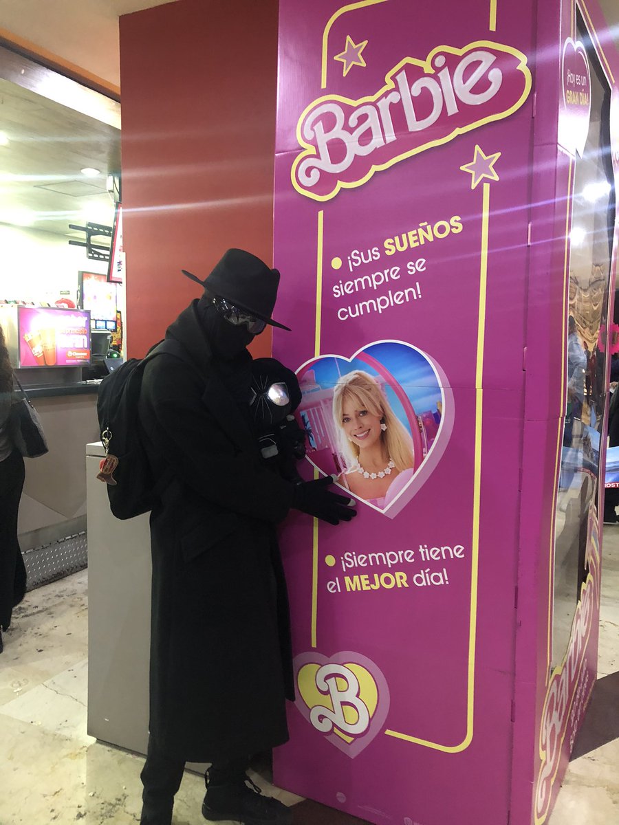 O_G_man's tweet photo. El #barbiehaimer es real, crean lo que ven en internet #barbie #oppenheimer #cine #peliculas #orgasmoman #mexico #memes https://t.co/Enn5HHJ5uS