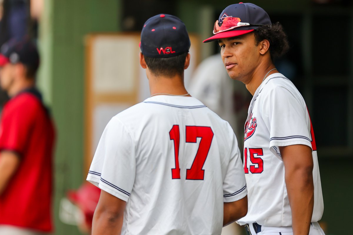 Two runs driven in for Jayden Holloway (<a href="/MSUBaseball/">Michigan State Baseball</a>) as he picks up another RBI single in the seventh! The AppleSox lead the Falcons, 6-2, at the seventh-inning stretch. #SoxAreHot