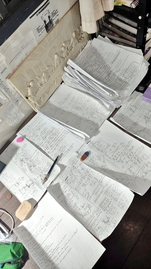 Lucas_scald's tweet image. No fim das contas; no fim do dia; no fim de tudo; é você e as consequências, você e o seu destino, você e o seu legado.