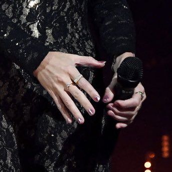 dn4louaylor's tweet photo. louaylor details ˚୨୧⋆｡˚ ⋆

a thread 🧵 https://t.co/41tR5yTkPJ
