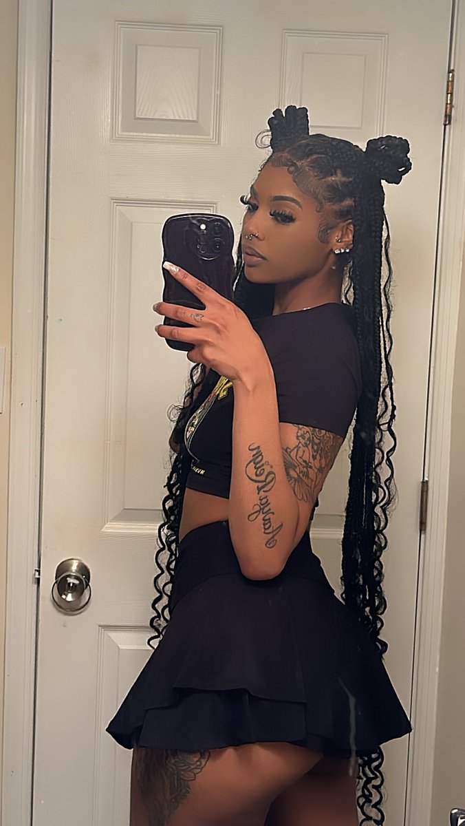 AryahSimone's tweet photo. me want 🫵🏽 https://t.co/ruoKIJercV