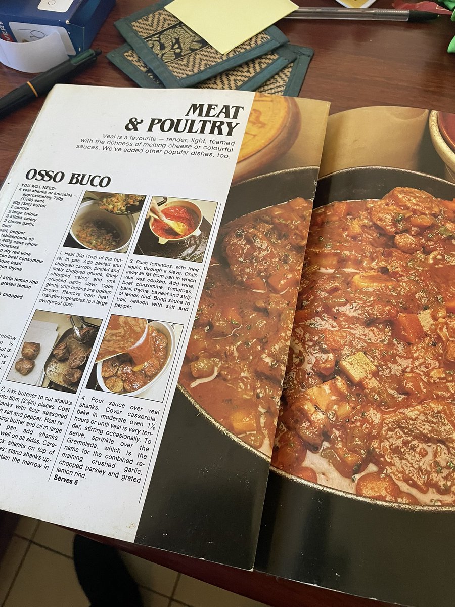 Spotted through the slow cooker lid. Osso Buco from the Women’s Weekly Italian Cooking Class Cookbook I’ve had for about 36 years. Smells amazing. The day is warm, but nights are still cool to cold and ideal for slow cooker fare. #Sundaycookup #Italianfare