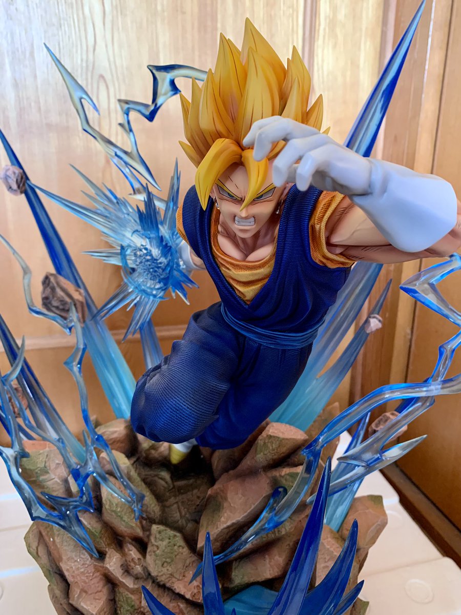 JIMEI PALACE VEGITO ついに我が家に最強のベジットスタチューが届き