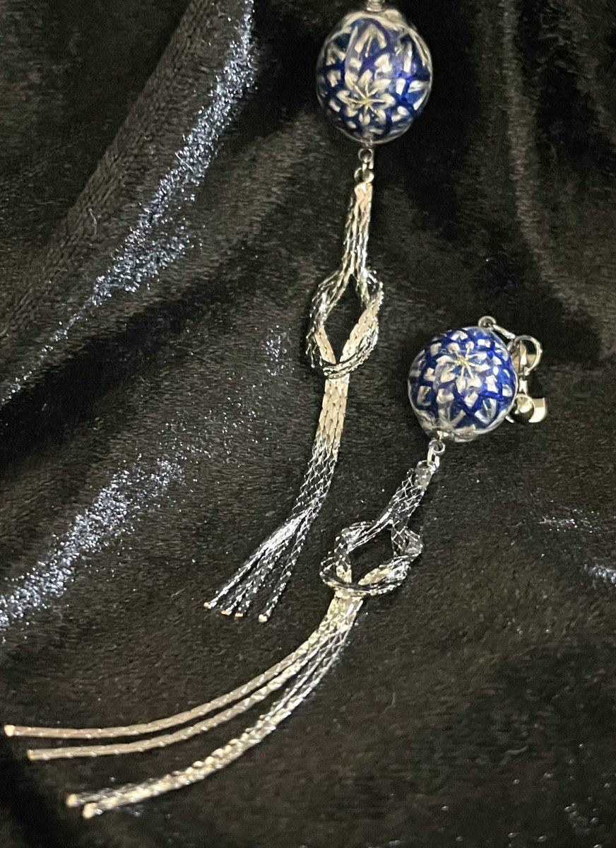 3yui_maridama's tweet image. #funfam ちゃんにご着用いただいたのは、こちらです。
お顔周りを華やかに、煌めきと存在感のあるパーツを使用しております。
浴衣に合うように、華やか目に作ったのですが、Fun×Famちゃん…、
似合ってる…🥹‼️
つけこなしてくださってました！