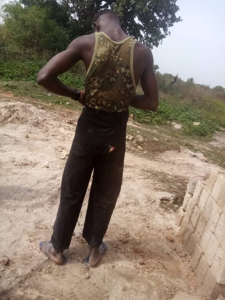 da38331's tweet image. 