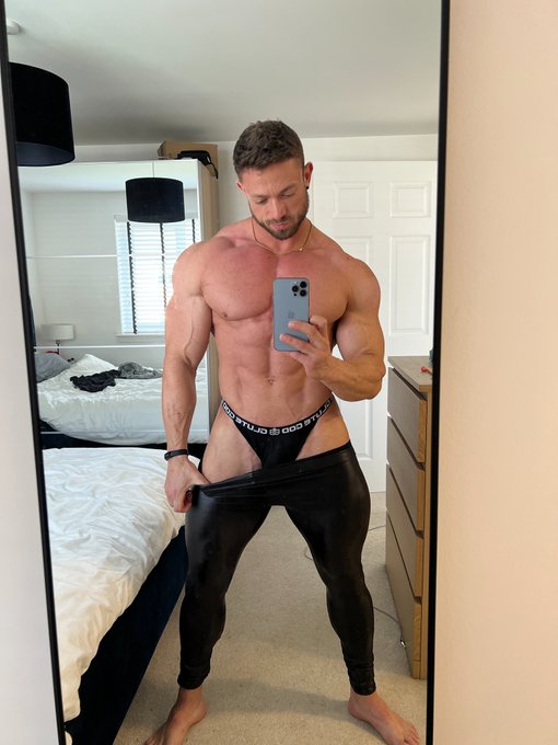 😘 Love you all! https://t.co/SupHEXTm0e