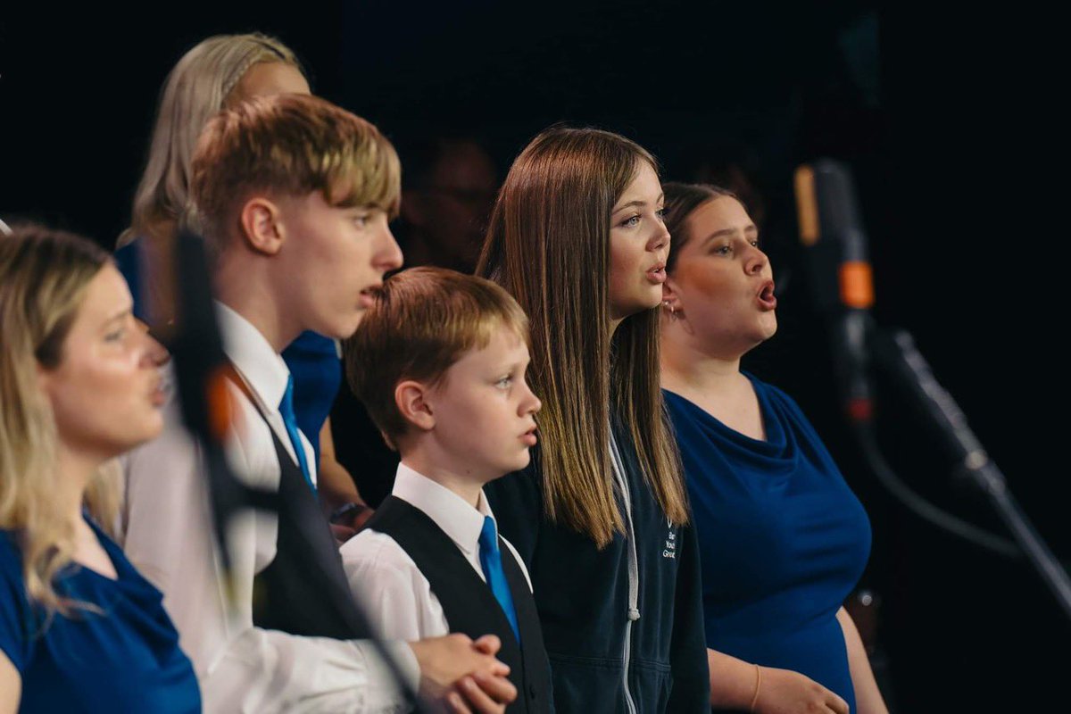 More joy from <a href="/festunderstars/">Underneath the Stars Festival</a> 

📸<a href="/ianwallacephoto/">ian wallace</a>