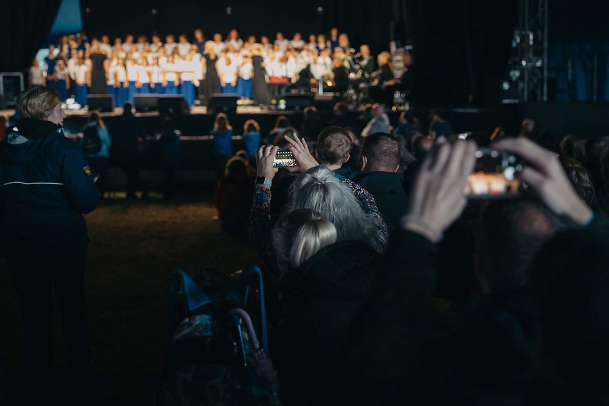 Barnsley Youth Choir tweet media