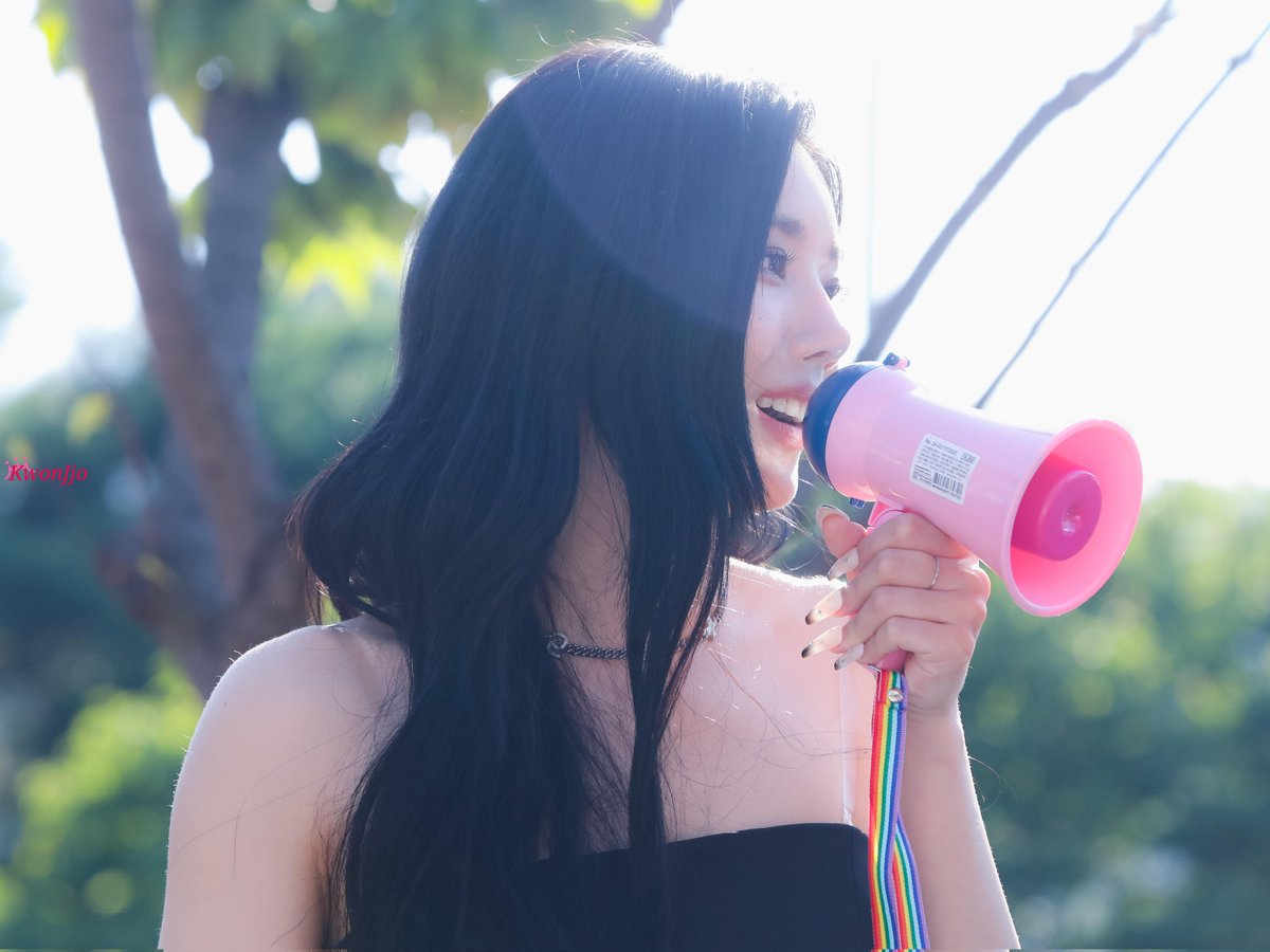 앤조 tweet media