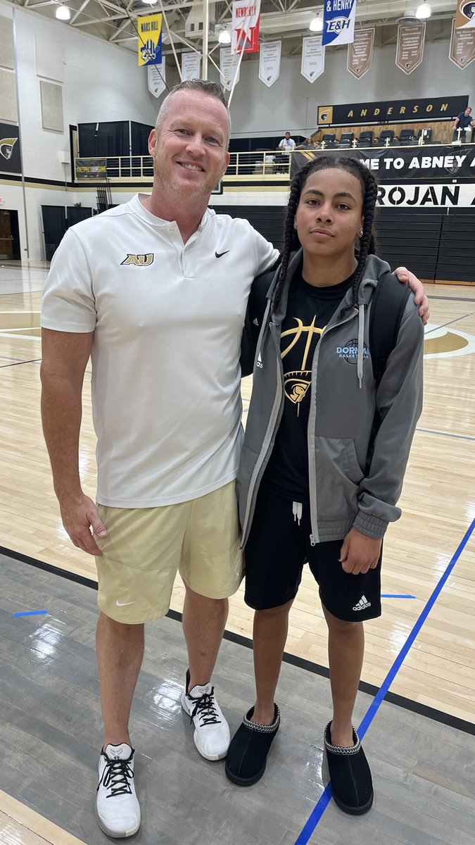 Thank you <a href="/AUTrojansWBB/">Anderson Women’s Basketball</a> for an awesome elite camp! Had so much fun. <a href="/Coach_JB_/">Jonathon Barbaree</a>