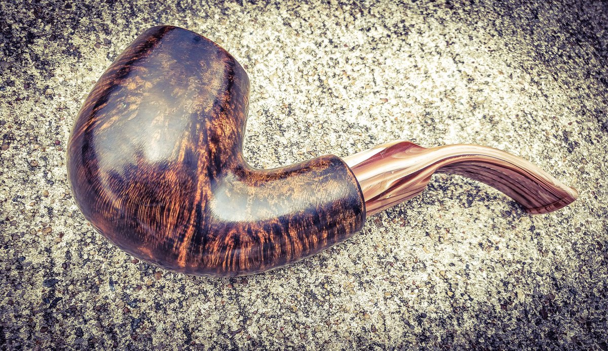 Mean mugger tweet media