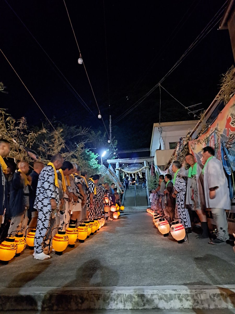 kaicho75's tweet photo. ４年ぶりに催行された 天津須賀神社祭礼。
動画を投稿しました。お暇だったら見てください
　↓　https://t.co/EHiaLhD2MS

 #kamojo #手ぶらde鴨川 #天津 #須賀神社 #祭礼 https://t.co/4ReW8YFXdf
