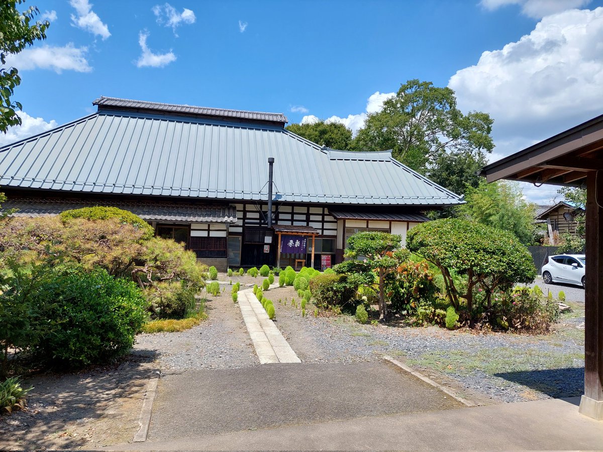 634miyamosuke's tweet photo. そば処 季楽@小山市

後輩のオススメで😁
とてもいい雰囲気のお店でした
おかみさんも穏やかで…

俺には蕎麦を語るほど舌は越えてないので書きませんが( *´艸｀)

ご賞味あれ🐴🐴
御馳走でしたー😋 https://t.co/wtF7CbJZLY