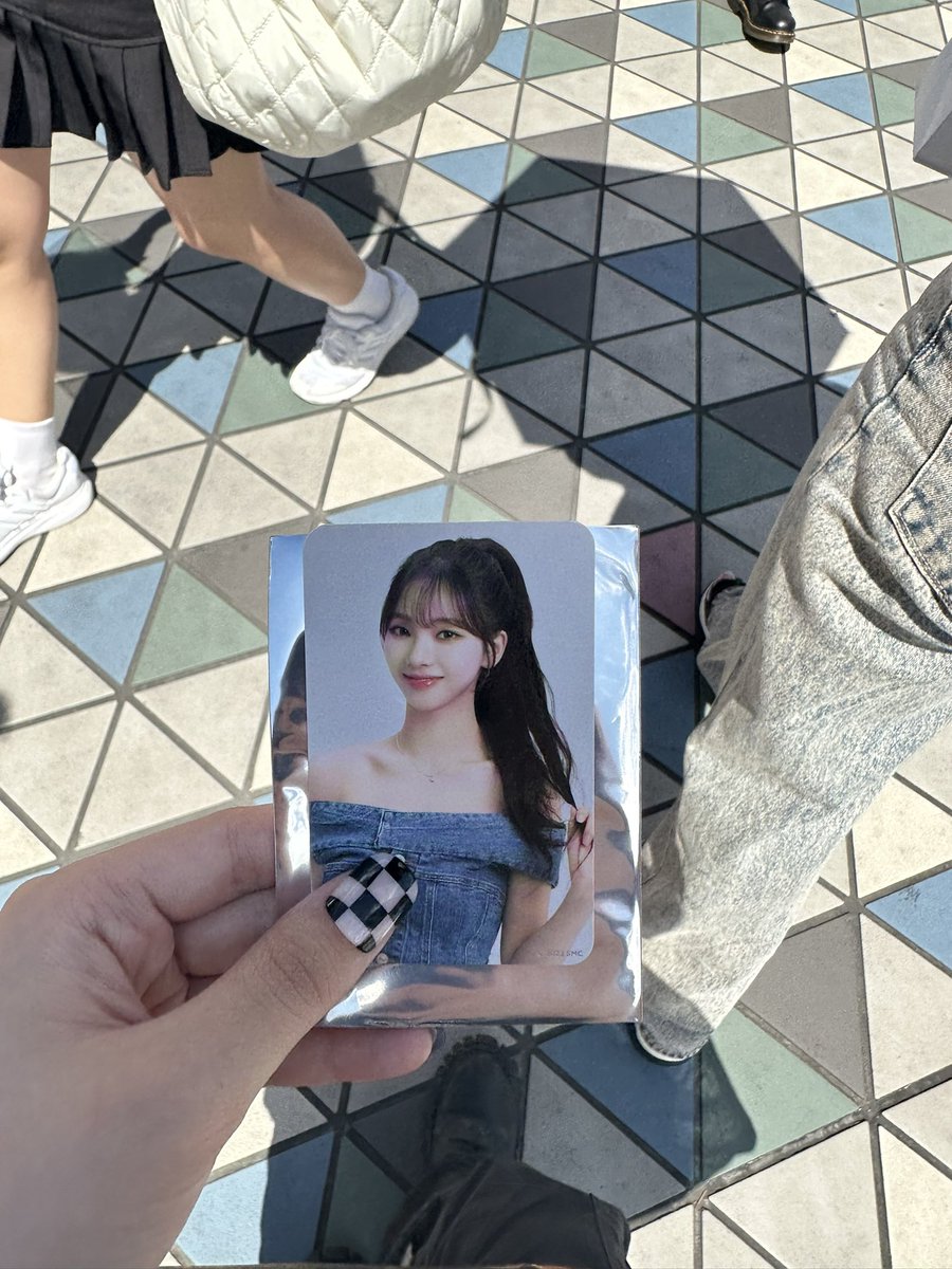 T8x4L's tweet photo. 【交換】aespa 東京ドーム グッズ  ランダムインスタントフォトカード トレカ

求ウィンター

譲カリナ

現地交換希望です。 https://t.co/38RCznaxGQ