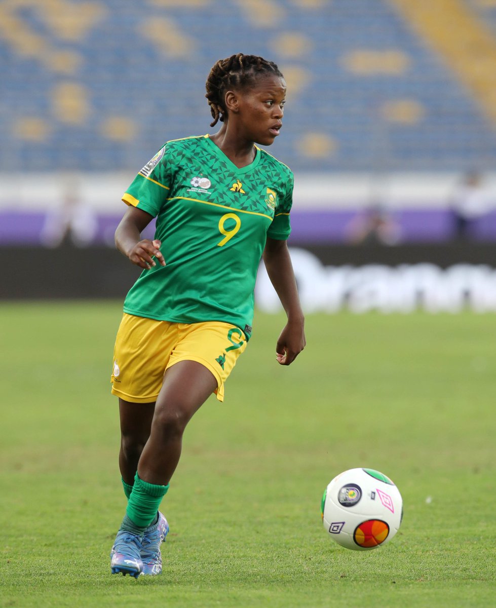 86L_Costa's tweet photo. Whatever coach #Desiree has against this player #Cesane cost us a game today. Cesane is a natural "like-for-like" for Seopesenwe but was given a measly 3 seconds. Really disappointed at the coaching staff for their bogus decisions at times. #Banyana https://t.co/HiqSWpXdYK