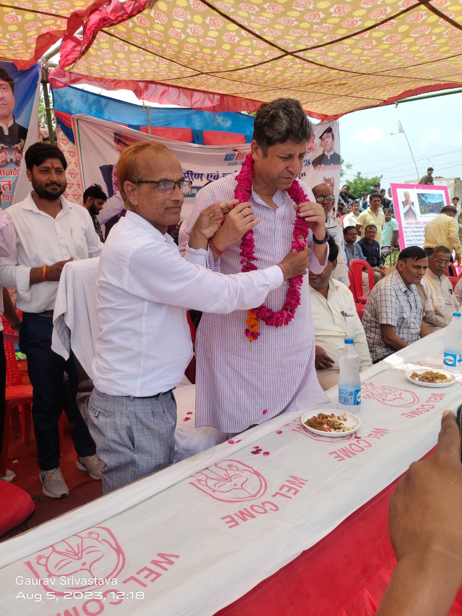 Chandra55924973's tweet photo. Rajeev Gandhi gramin olamipic games opening ceremony by M.L.A.Rajakherh Dholpur in play ground Gsss Marena.Grand ceremony . https://t.co/ErrxcwlkBP
