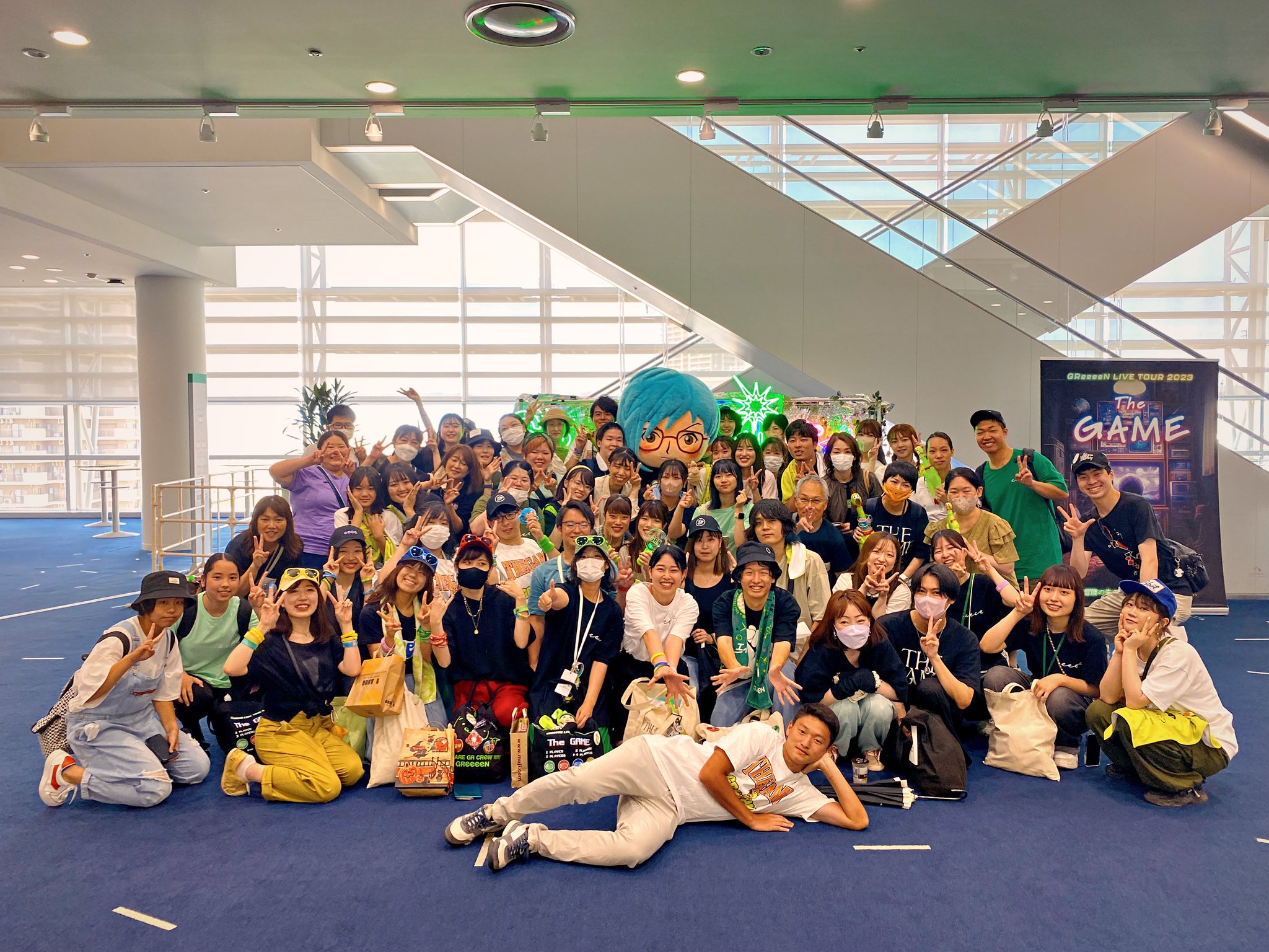 美品 GReeeeN 全国ツアー2023 The GAME ニコちゃんパーカー 美品 GReeeeN 全国ツアー2023 The GAME ニコちゃんパーカー