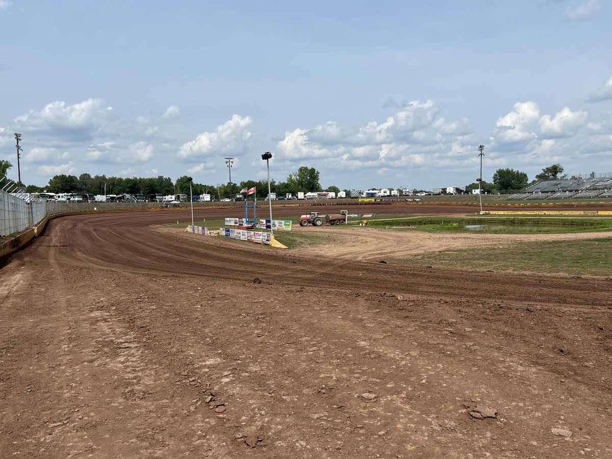 Dirt Racing News tweet media