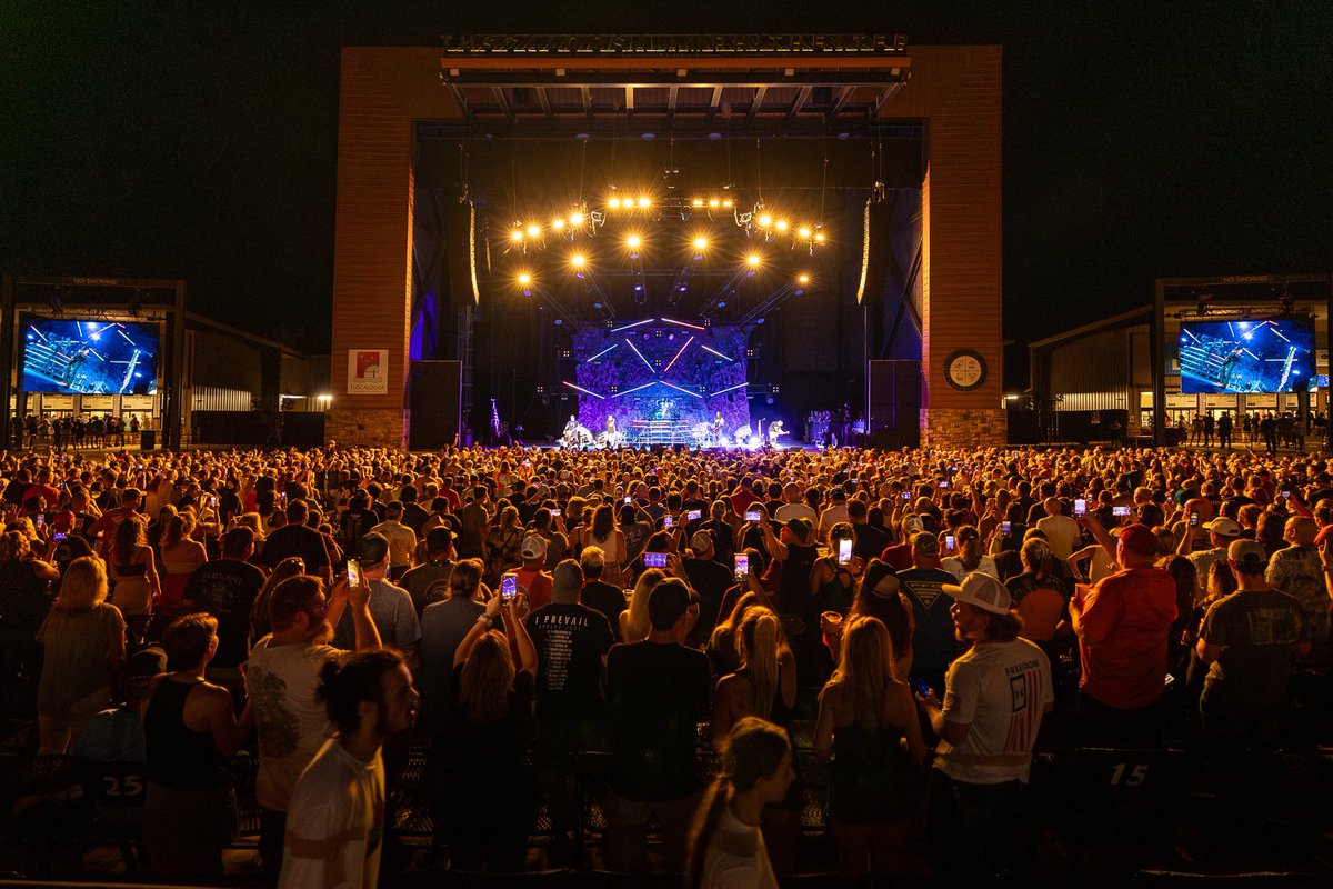 Mercedes-Benz Amphitheater tweet media