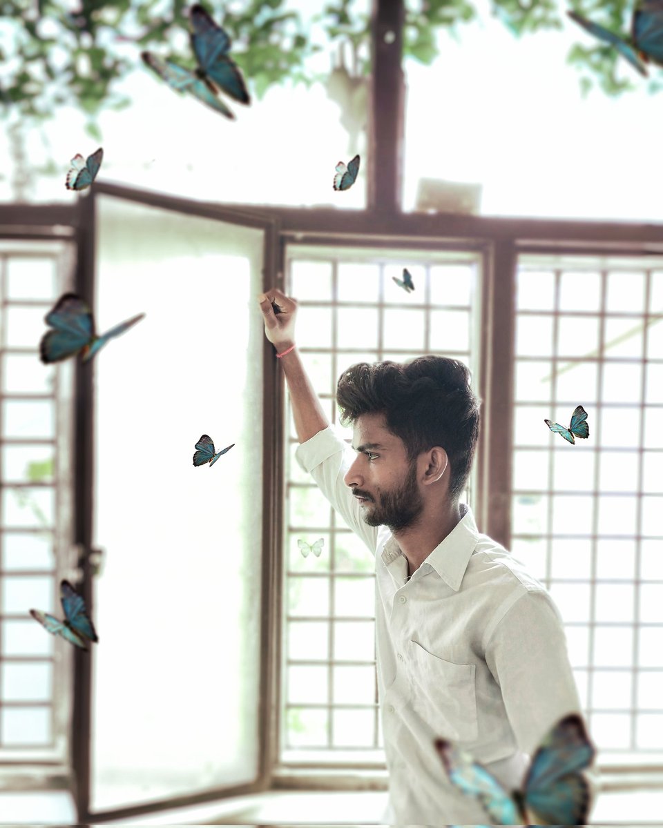 apo_anujpal's tweet photo. Aadhe Editor inspired hain mere se,
Aur jo nhi hai wo mujhse bezaar hain 🗿

#anujpalofficial #art #photography #Creative @Photoshop https://t.co/wWN0lbE8g8