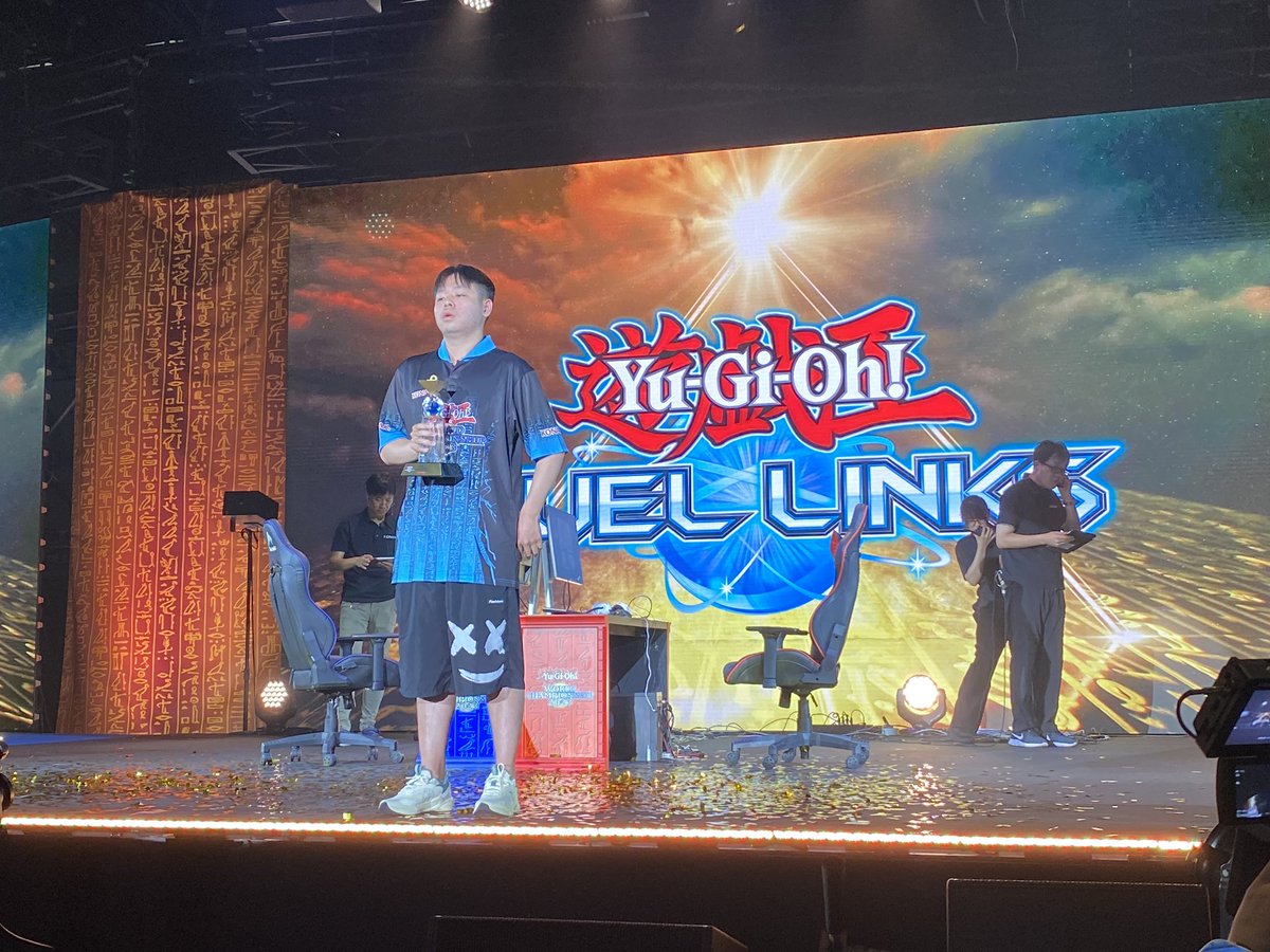 YuGiOhCardEU's tweet photo. Congratulations Takagi, our #YuGiOhDUELLINKS champion!!!

What an amazing match - make sure you watch our replay on YouTube if you missed it 🥳

#YGOWCS2023 https://t.co/qLcFsRonv8