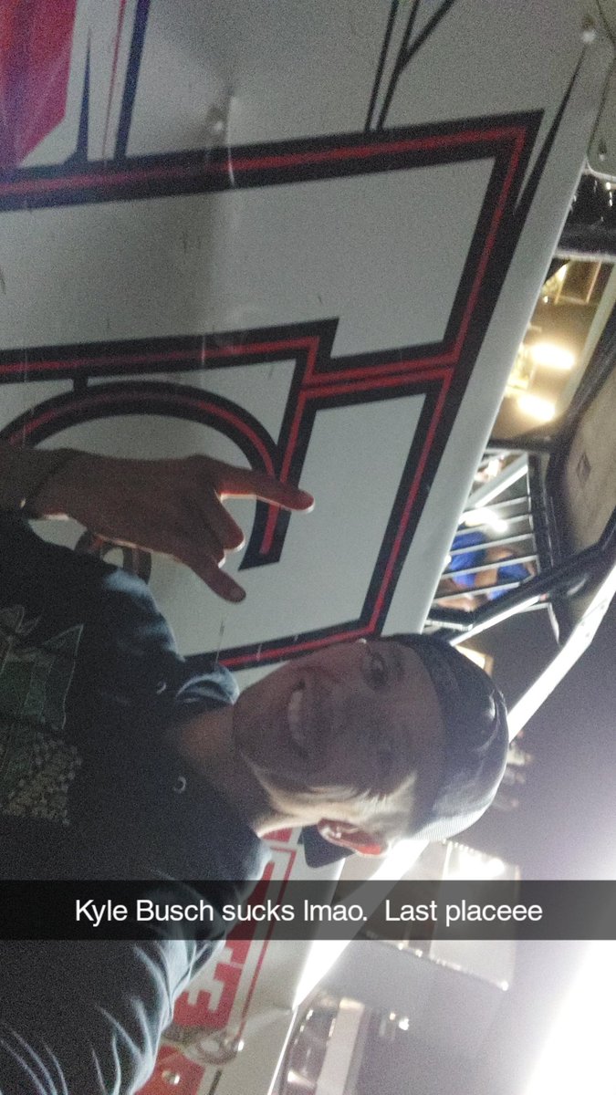 forbestheis's tweet photo. Sucks to suck #dirttrackracing https://t.co/1A3FEeHThZ