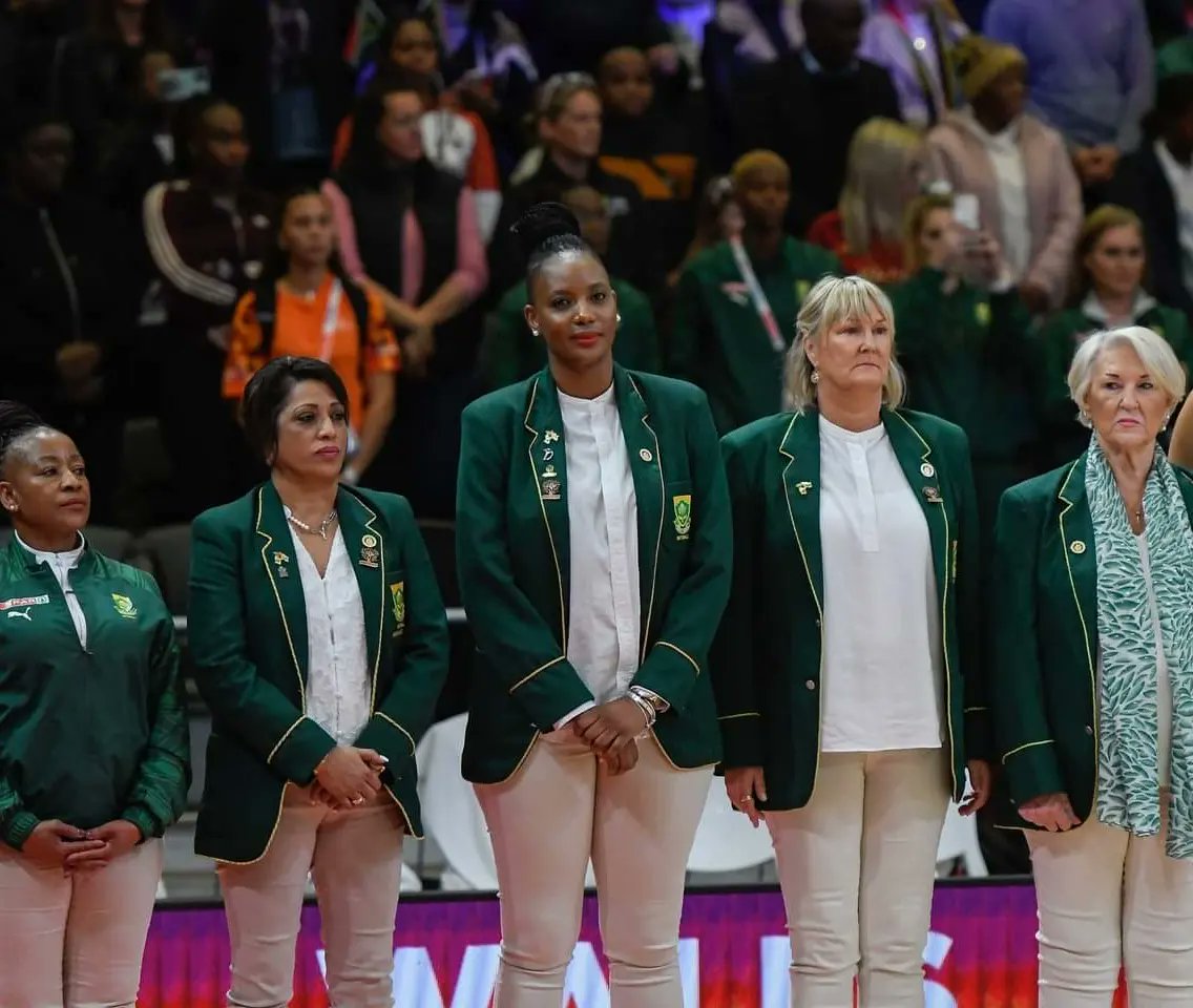 ChaukeDumisani1's tweet photo. LAST DANCE... π₯Ί
Always humbled by & grateful for the opportunity to serve my country through netball.
What an experience.
What a story.
What a journey.
Thankful for it ALL.
It's all part of the process...
On to the next chapter we go...
#ThisIsMyStory π¦
#MyStepsAreOrdered π£ https://t.co/3NaN4Rh6dr