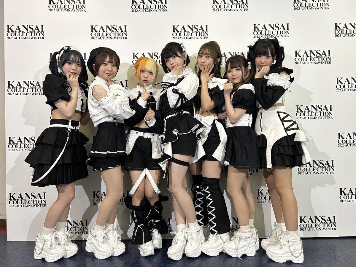 KANSAI O2 ヴィンテージ 上下セットアップ　　カラフル 抽象柄 個性的 by Color B | 西川庄六商店/ﾆｼｶﾜｼｮｳﾛｸｼｮｳﾃﾝ | 三越