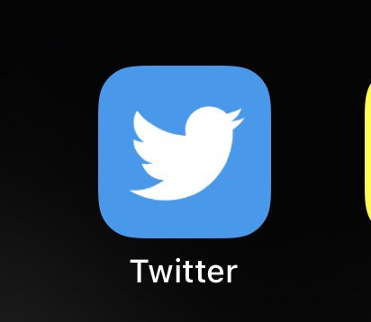 Ain’t no way I’m updating my Twitter to get that X icon. I’m keeping it like this😭😭