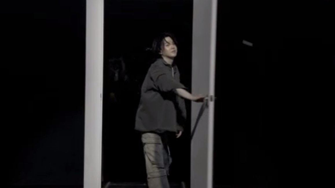 jkyoongs's tweet photo. he finally opened the door. he's healed. https://t.co/qnZNSLalFD
