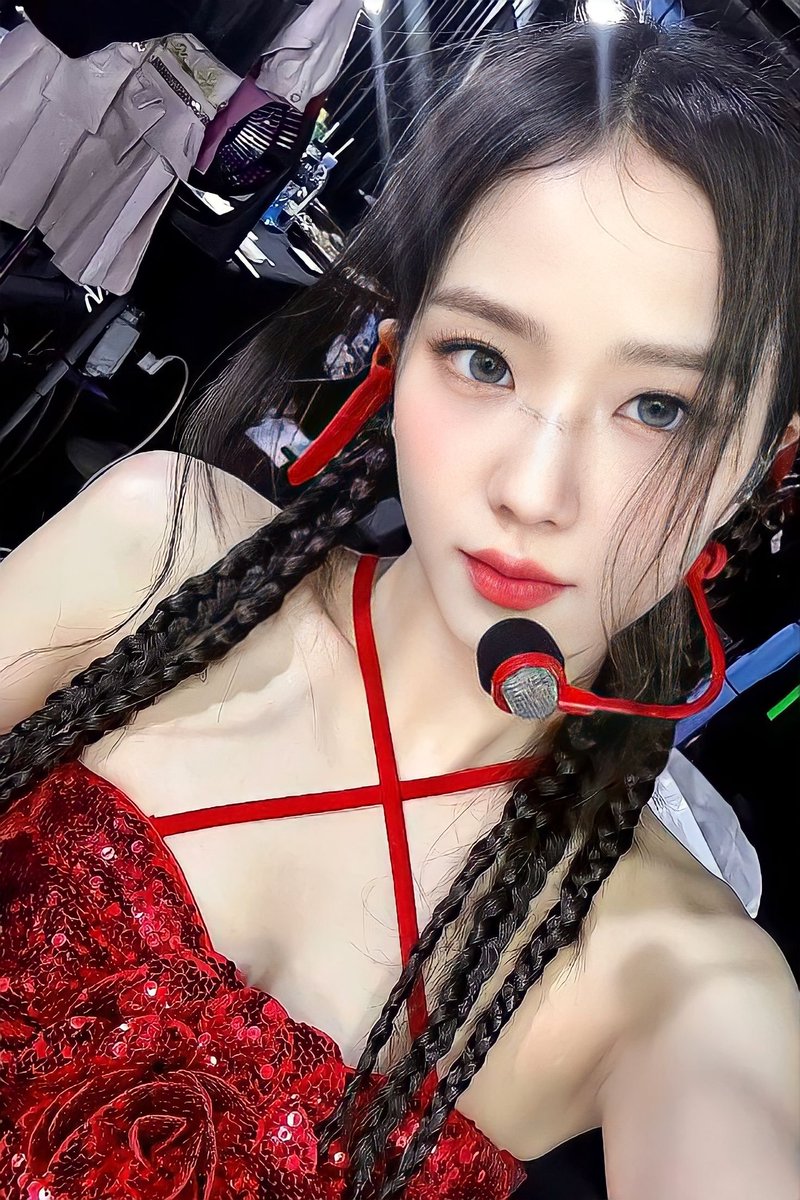 jisoo_indo's tweet photo. I MISS YOU ❤️🌹 https://t.co/pw05zYKd8B