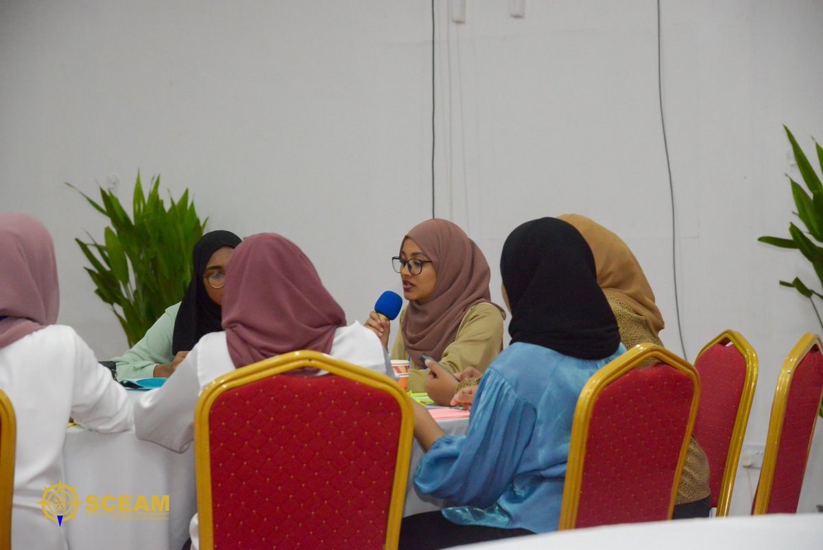 SCEAM5's tweet photo. Highlights of Day 1 - Magey Ray ELA 3
Our youth advocates highlight their passion and commitment to positive change in their communities. Youth identified major challenges faced by youth and developed advocacy and messaging campaigns to address those issues.
@StateDRL @IRIglobal https://t.co/GZEJ8ai6AZ