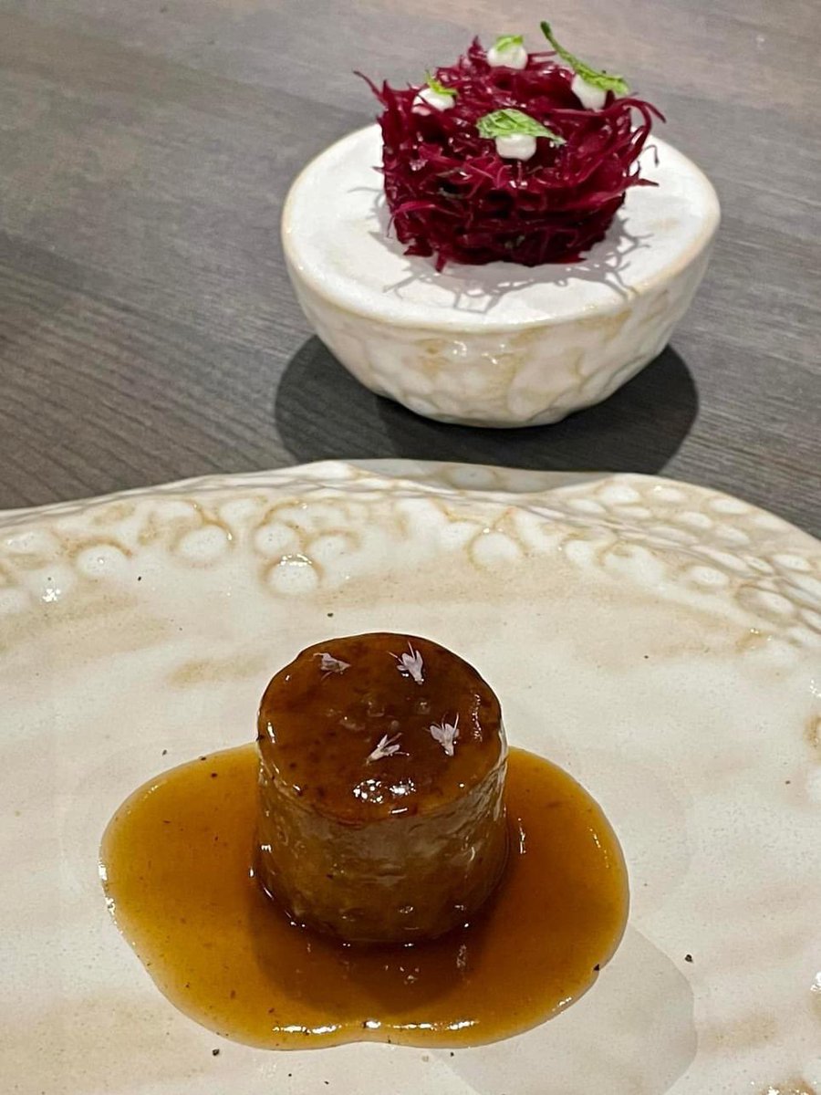 <a href="/nubrestaurante/">NUB</a> Un placer, como siempre, cenar en Nub para celebrar muchas cosas. Nuestra cuarta vez degustando su cocina maravillosa.