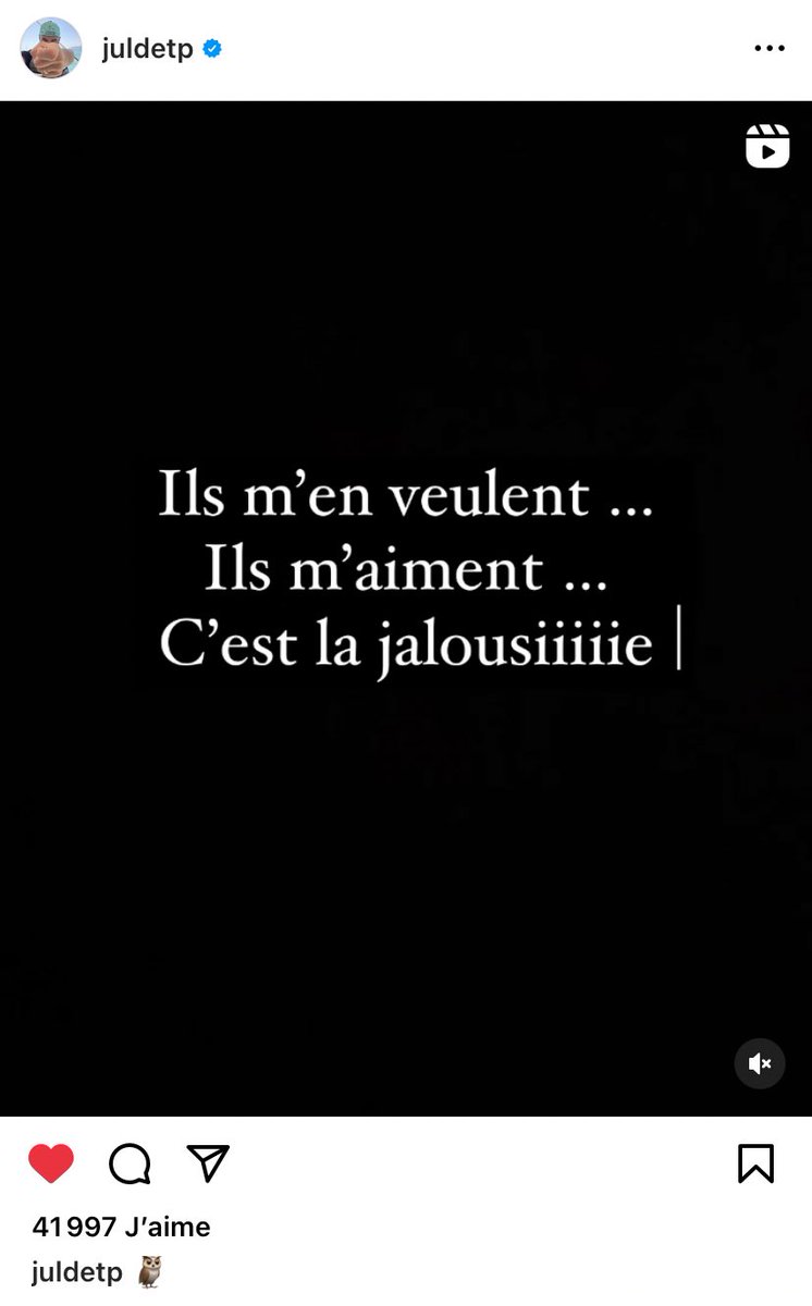 IdrisSixNeuf's tweet photo. La réponse de Jul mddrr https://t.co/UYBHoNeJoP
