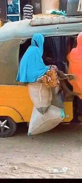 avouvahkhar's tweet photo. Gwagwarmaya https://t.co/5JyVZsRp9i