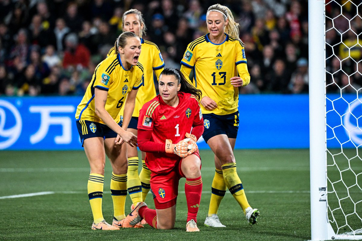ChelseaFCW's tweet photo. You shall not pass! 🧙‍♀️

#FIFAWWC https://t.co/ngXBThsh1q