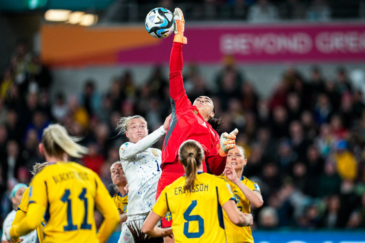 ChelseaFCW's tweet photo. You shall not pass! 🧙‍♀️

#FIFAWWC https://t.co/ngXBThsh1q