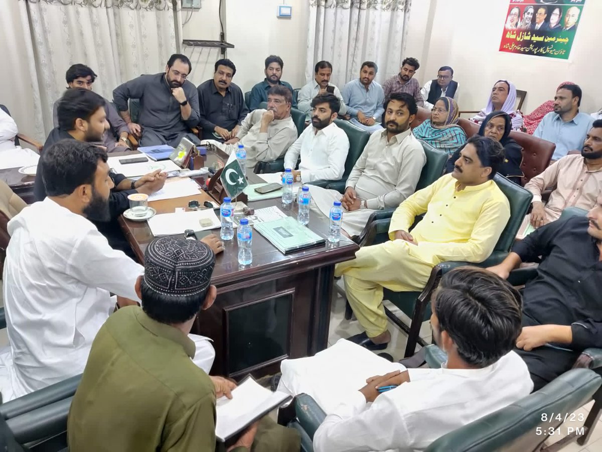 shazil_s2's tweet photo. First budget meeting of TMC/KAS  held to discuss crucial plans for the town's development and growth.The budget was passed with unanimous agreement. #BetterFuture #budget2023 https://t.co/GGwldPM2gh