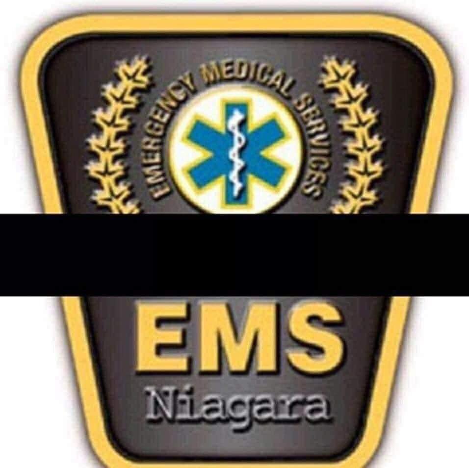 Niagara Paramedics tweet media