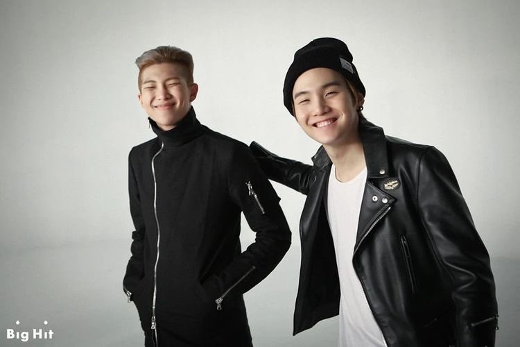 nyamjinluv's tweet photo. “we’ve known each other for 13 years.” https://t.co/UI5eqphDbU