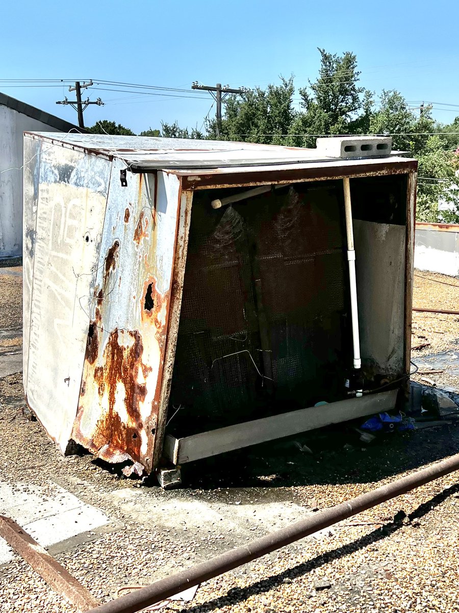Much like this old swamp cooler, I have some rust in places and a few pieces that don’t work but I’m still moving 👍🏼

Good morning