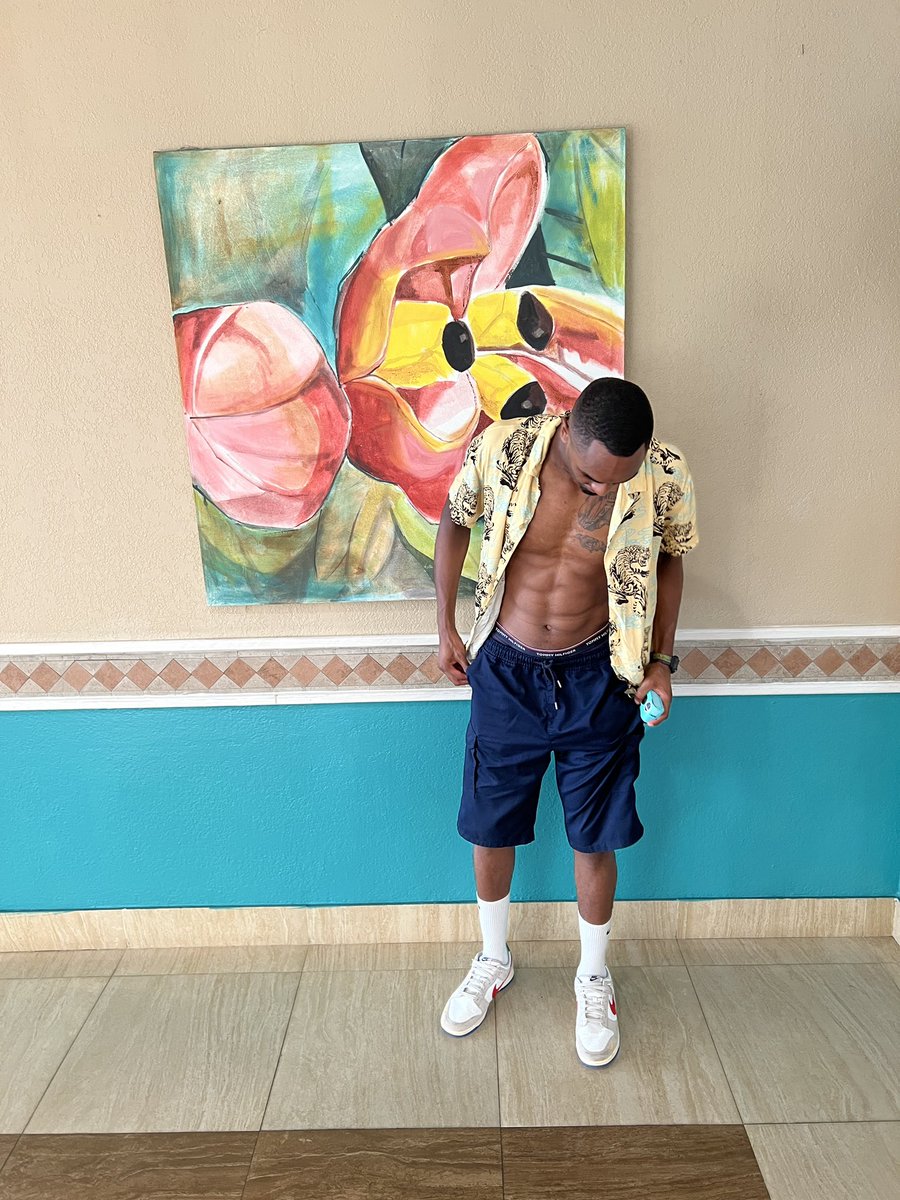 zacnelson15's tweet photo. When I move to Jamaica don’t be surprised🇯🇲

#JamaicanIndependence https://t.co/wCTUIkyQqg