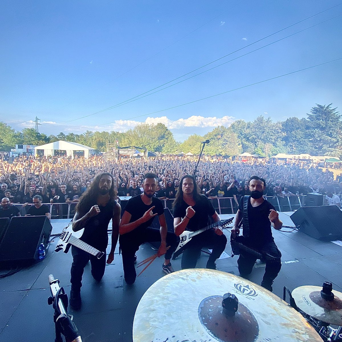 genusordinisdei's tweet image. A day of pure Heavy Metal at @metalforemergency! 🤘🩸

Thank you from the bottom of our hearts to all of you brothers and sisters who sang, jumped, screamed and moshed along with us. 

#genusordinisdei #metalband #deathmetal #heavymetal #metalmusic #modernmetal
