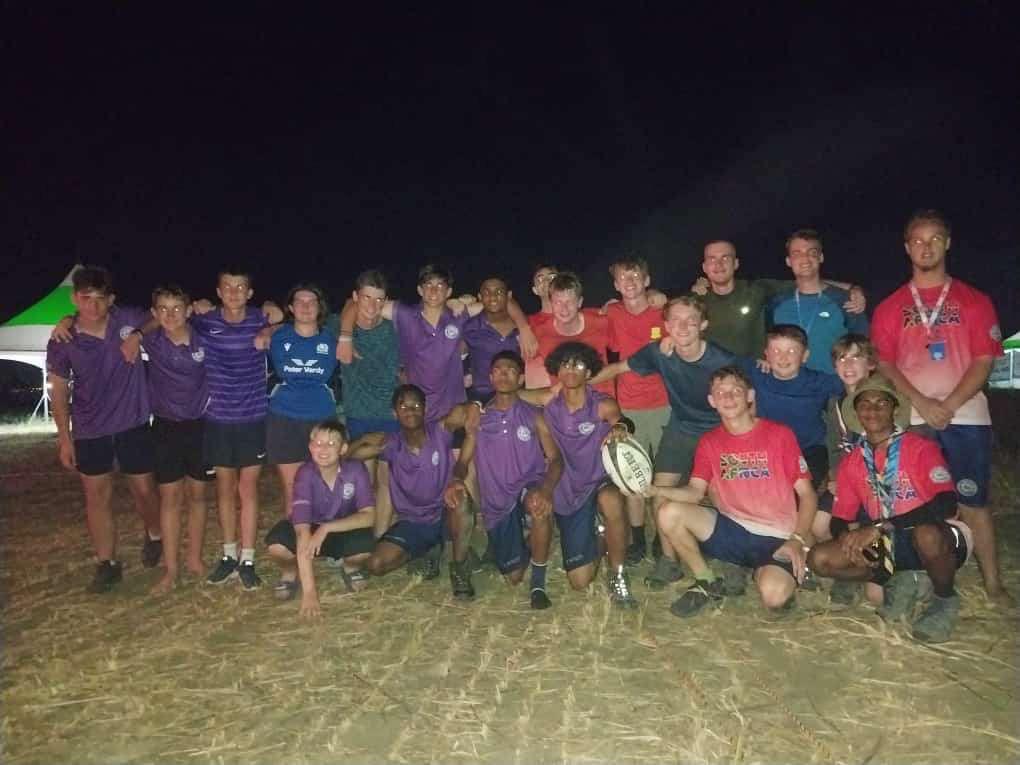 Last night our amazing Sophie organised a game of tag rugby with our South African neighbours (unfortunately we lost😅 but it was still good fun!!) #dreamwild #uk25wsj