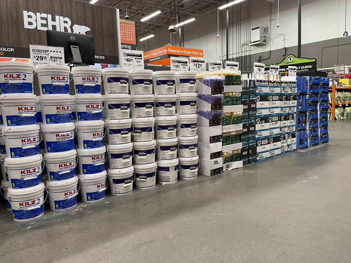 JulianGarciaHD's tweet photo. Every night at 6679! 

#OneTeamOneDream https://t.co/Fa2CUK0iTw