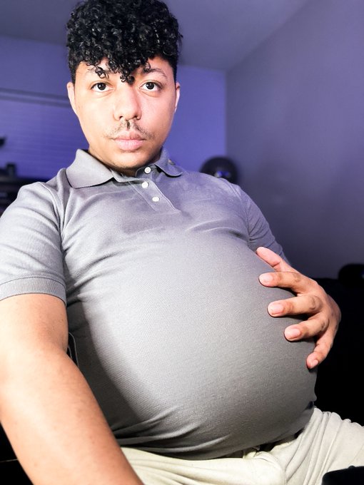 Watch Belly Hadid's leaked NSFW photo on TwXstars