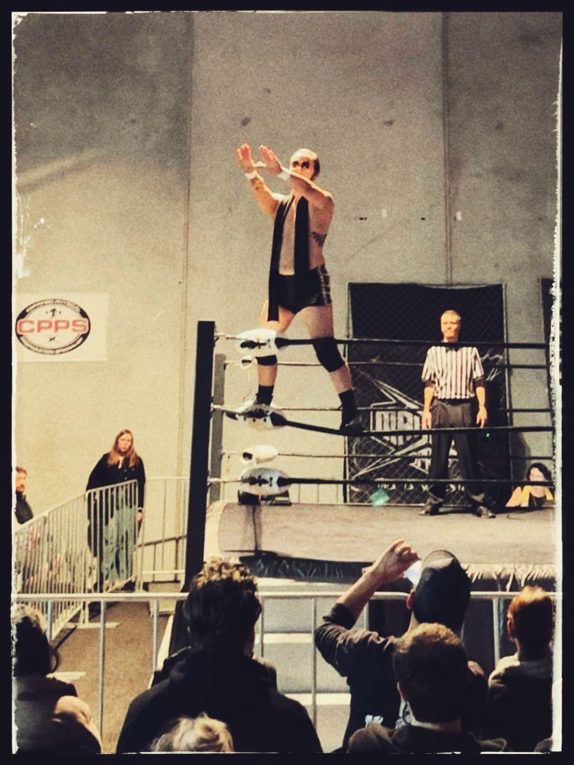 thedirectorpw's tweet image. Last Fridays Premier @MayhemPro_ #thedirector #prowrestler #filmmaker