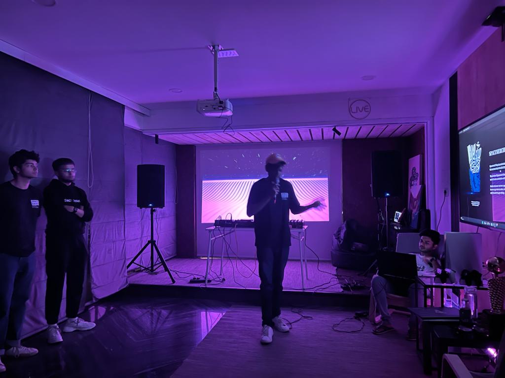 PhoenixGuildHQ's tweet photo. #StarknetConnect workshop starting in 1 hour! Join us at @BLRxZo to learn more about Cairo!🚀
Register now ➡️ https://t.co/Kxf7FSqudi
See you at 2! ✨ https://t.co/a6hopUXn9t