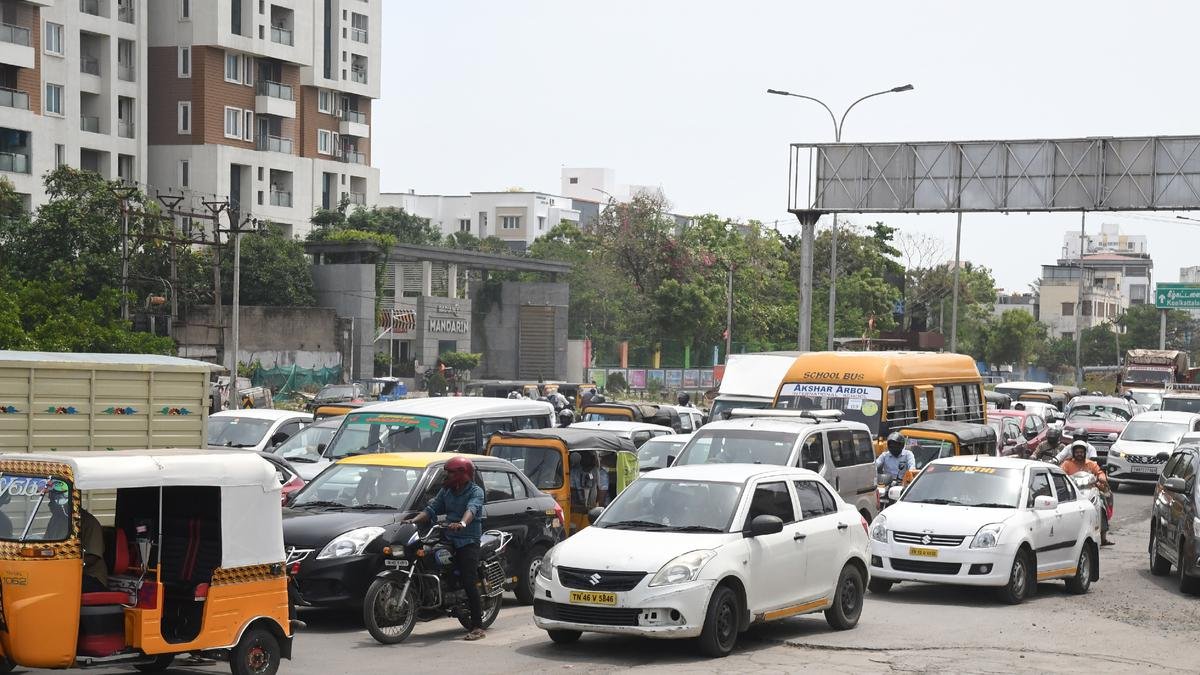 Govt. sanctions Rs. 331 cr. for 4 flyovers
On #RajivGandhiSalai in #Chennai
Proposed to be built at 
1. Taramani-SRP Tools junction
2. MGR Salai-Perungudi junction
3 Thoraipakkam Radial Road junction 
4. Sholinganallur junction
thehindu.com/news/cities/ch…
