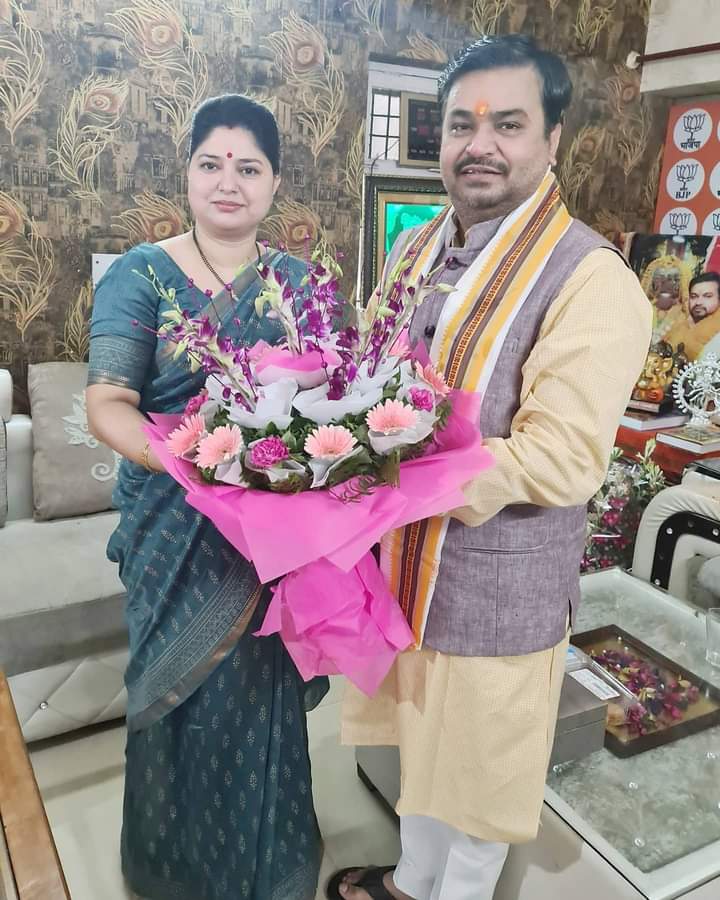 priyankaMP_BBK's tweet photo. सरल-सहज व कर्तव्‍यनिष्‍ठ व्यक्तित्व के धनी सदस्य विधान परिषद एवं भारतीय जनता पार्टी के मा. प्रदेश महामंत्री श्री @bjpanoop जी को जन्मदिन की हार्दिक बधाई एवं शुभकामनाएं। 

प्रभु श्री राम जी से प्रार्थना है कि आप दीर्घायु हों और सदैव स्वस्थ एवं प्रसन्न रहें। https://t.co/bTKSNLj183